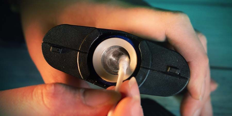 How to Clean Different Types of Vaporizers